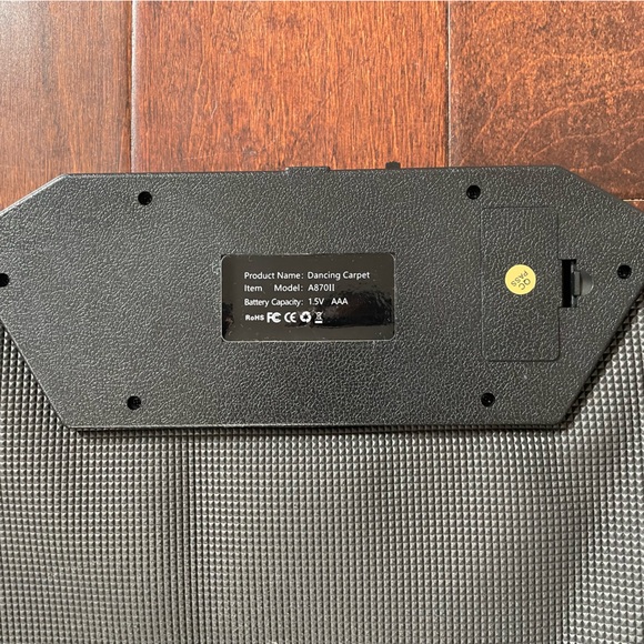 Clearance! Used like new/FWFX Dance Mat/Grey. - Picture 16 of 16